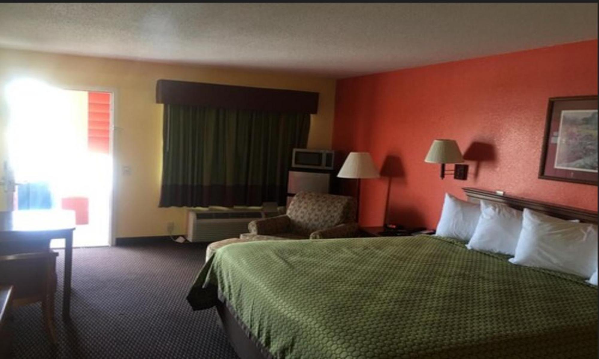Hawkinsville Budget Inn & Suites מראה חיצוני תמונה
