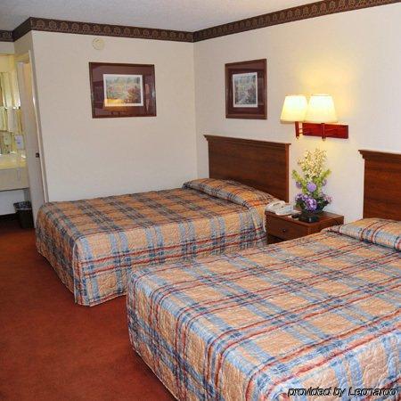 Hawkinsville Budget Inn & Suites מראה חיצוני תמונה