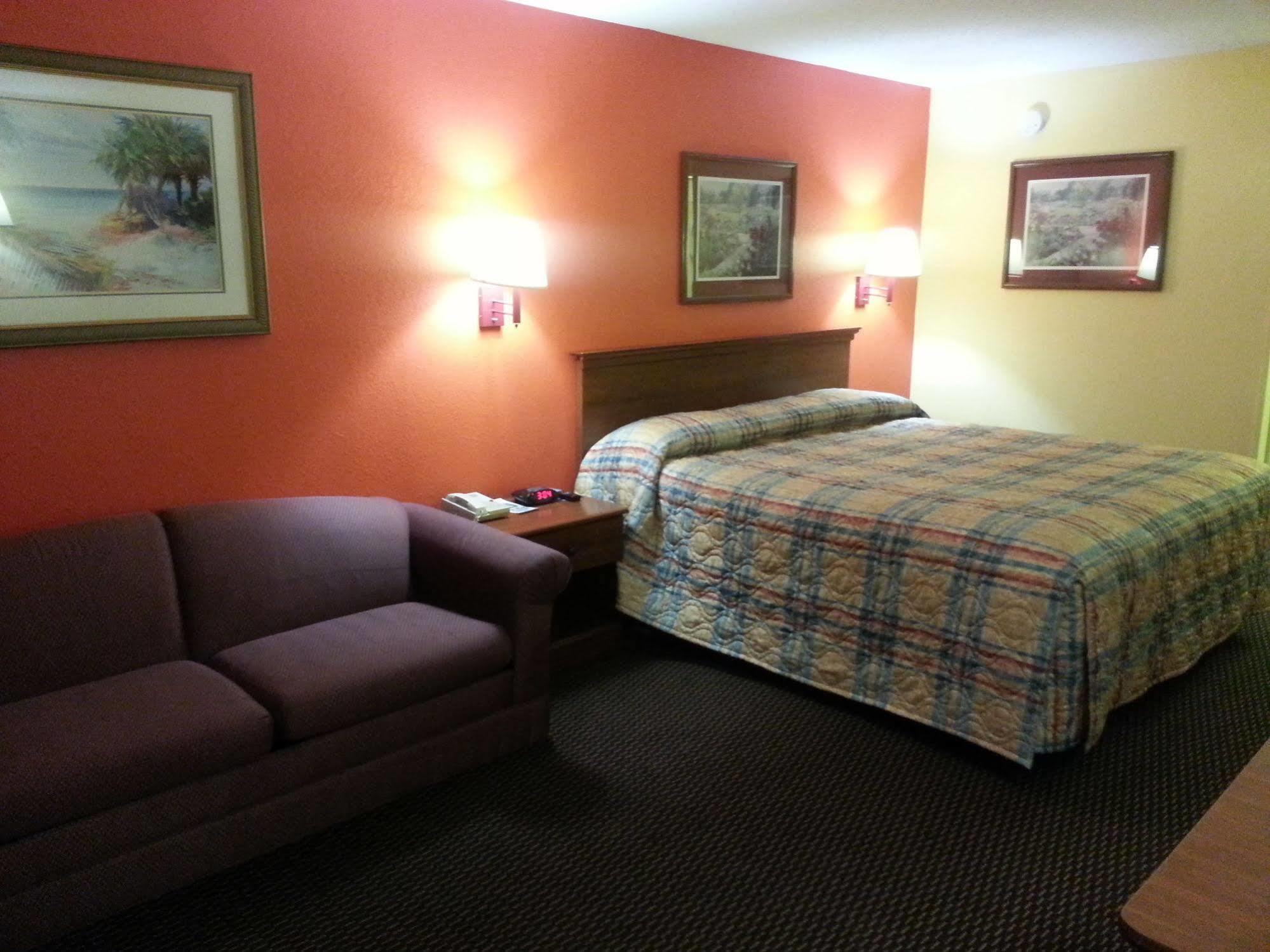 Hawkinsville Budget Inn & Suites מראה חיצוני תמונה